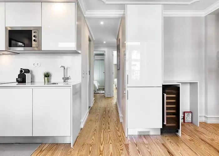 Beautiful 2 Bedroom With Views In Rua Augusta * Lisbon