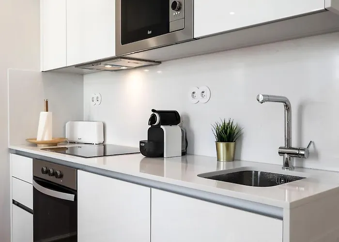 Beautiful 2 Bedroom With Views In Rua Augusta 아파트 리스본
