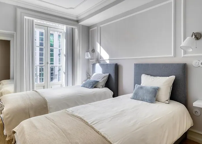아파트 Beautiful 2 Bedroom With Views In Rua Augusta